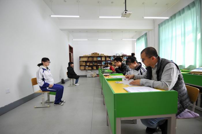 闈㈣瘯鐜板満 (1).jpg 闈㈣瘯鐜板満 (1).jpg